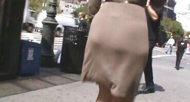 Joven Min St stac Sn Snake ver porno casero es follada por un chico musculoso