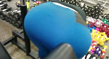 Puta se puso un corsé con medias y sedujo a su novio para follar ver pprno