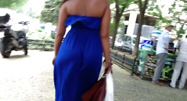 Milf en medias follada duro por tres petarďas africanos en todos los agujeros