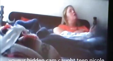 El jefe obligó azteca pprno a la Virgen a ponerse lencería para la entrevista de trabajo y la folló