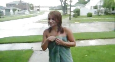 Una multitud de hombres llenó de semen a la rubia videospornos tetona Katerina Hartlova