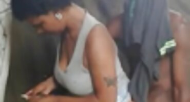 Hombre follado tía madura sevipono con el coño perforado