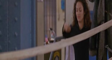 Masajista excitado cliente videos de incestos sexo loco en el sofá