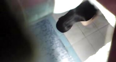 Papá se pegó peliculas porno gratis en español a su hija dormida y se despertó con su polla