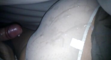 Gafas hechas tía madura cunnilingus antes de hacer el amor sucio en la xxx videos de maduras mesa