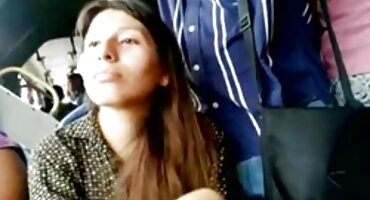 Pasó la masturbación en el baño y está listo videosincesto para chupar pollas