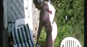 Coquetear bionda rubia en medias da ardientemente a su amante don porno gratis