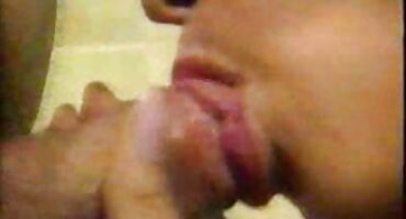 Follada por una latina tetona al estilo perrito en la boca y la vagina videos eroticos lujuriosas