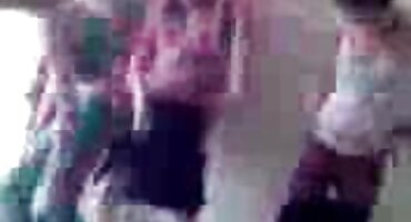 Morena lasciva en sexso gratis lencería con medias se convirtió en una puta para el chico