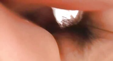 Hermosa nena tetona xxx corridas internas famosa garganta profunda de color oscuro manmeat